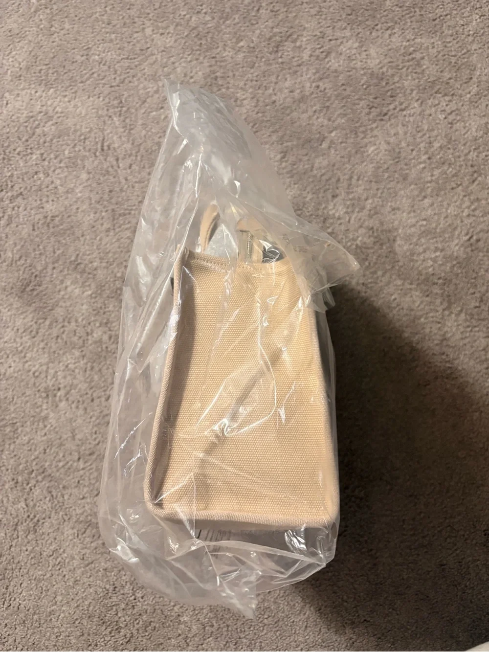 Coach compact canvas